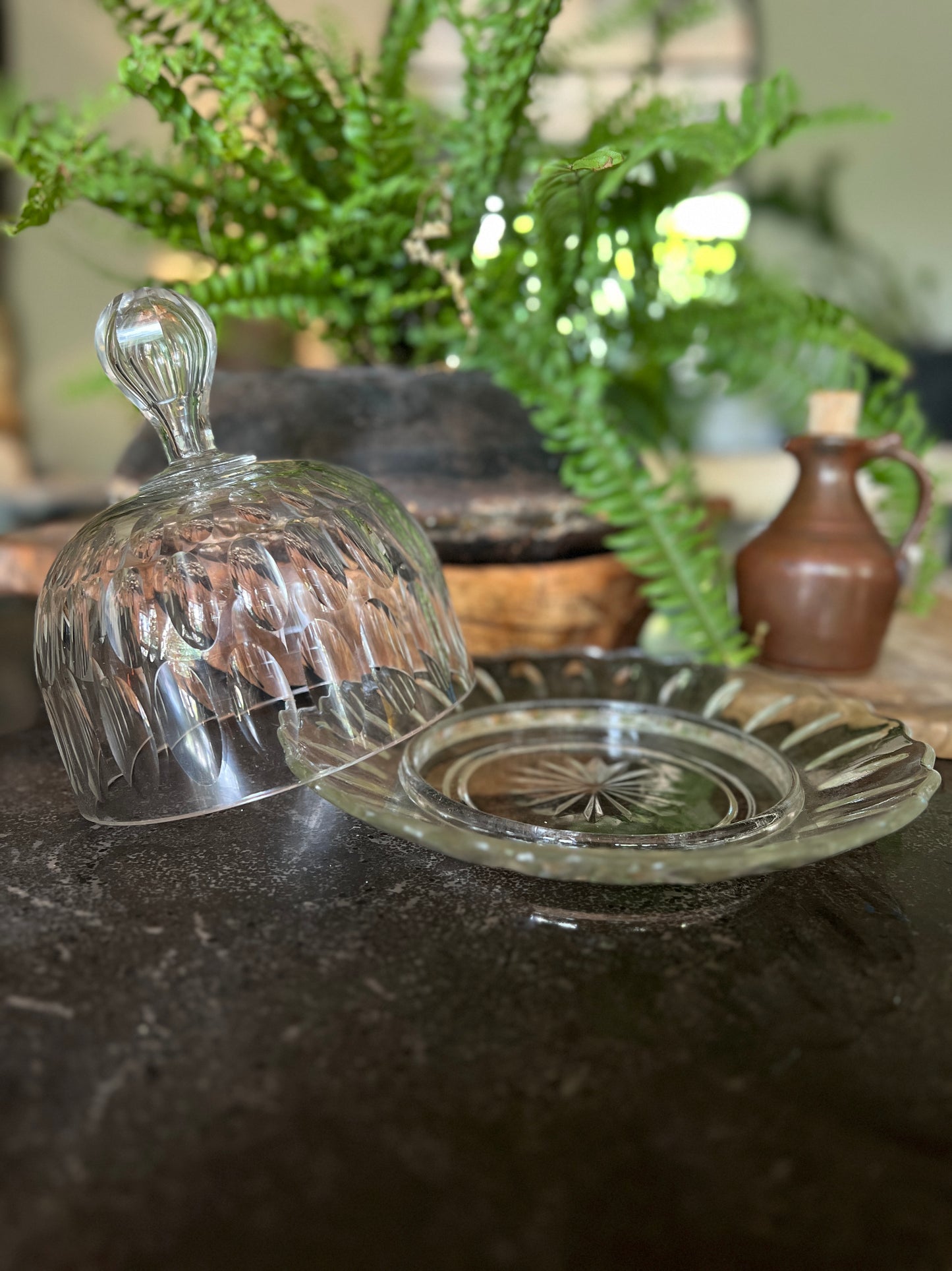 Glass cheese / butter dome