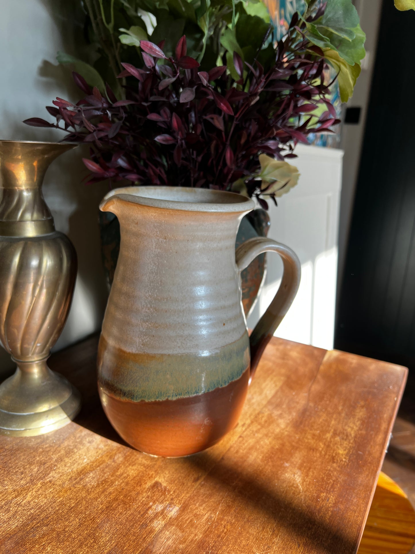 Large stoneware ombré jug