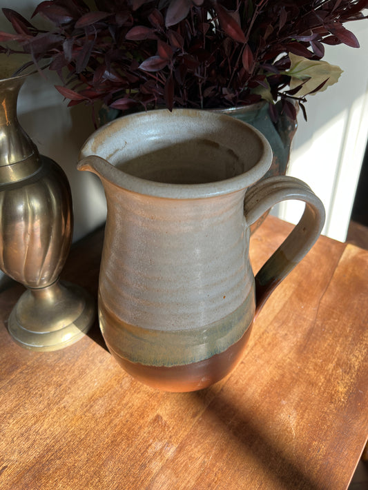 Large stoneware ombré jug